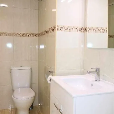 55d Vora 2 Apartment